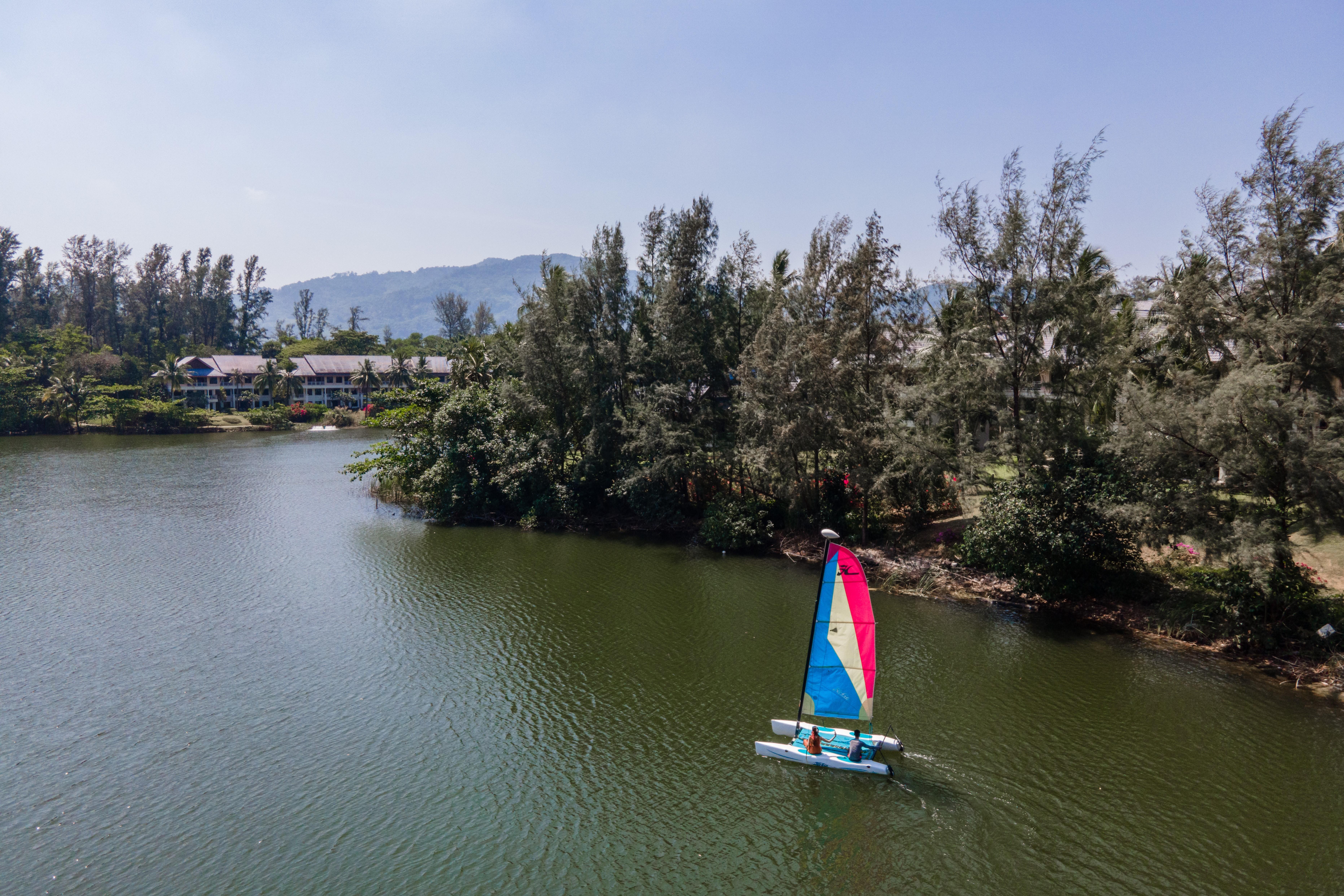 Saii Laguna Phuket Παραλία Μπανγκ Ταο Εξωτερικό φωτογραφία View of the lake