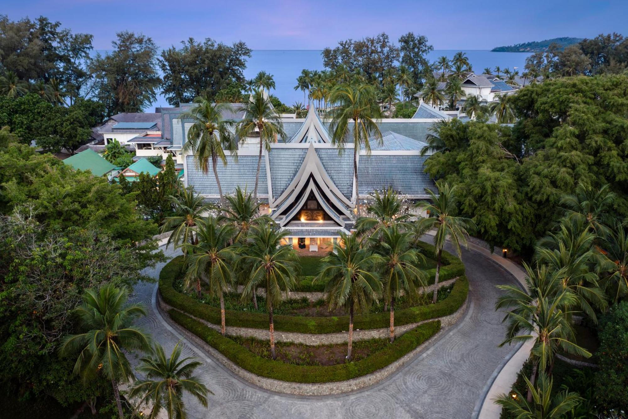 Saii Laguna Phuket Παραλία Μπανγκ Ταο Εξωτερικό φωτογραφία The hotel's main entrance
